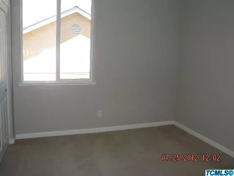 494 E Cambridge Dr, Reedley, CA 93654 photo 10