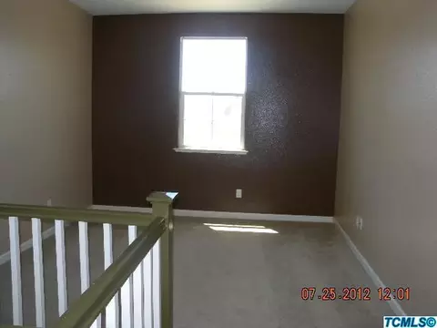 494 E Cambridge Dr, Reedley, CA 93654 photo 7