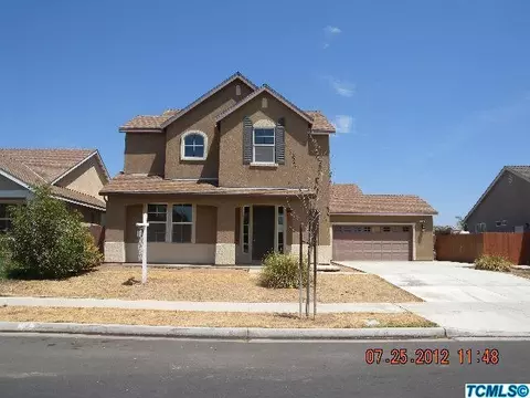 494 E Cambridge Dr, Reedley, CA 93654 photo 1