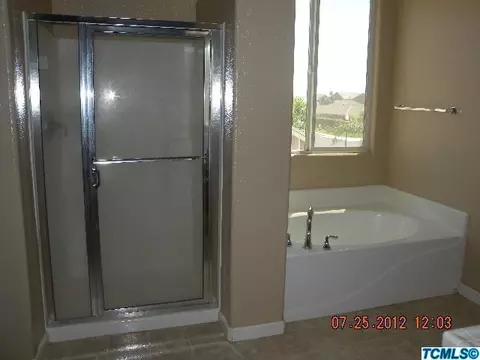 494 E Cambridge Dr, Reedley, CA 93654 photo 13