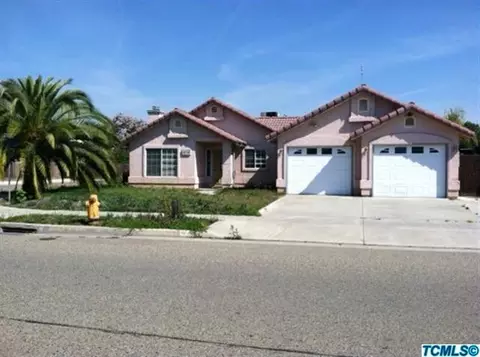 1878 E Walnut Ave, Tulare, CA 93274 photo 1