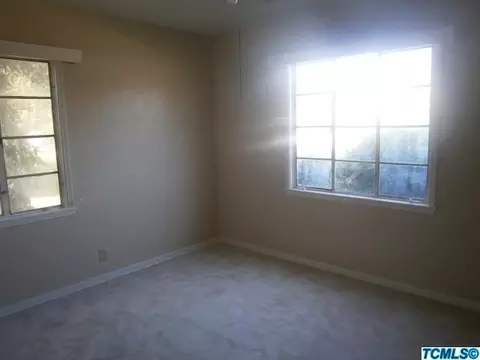 243 Portola Ave, Exeter, CA 93221 photo 4