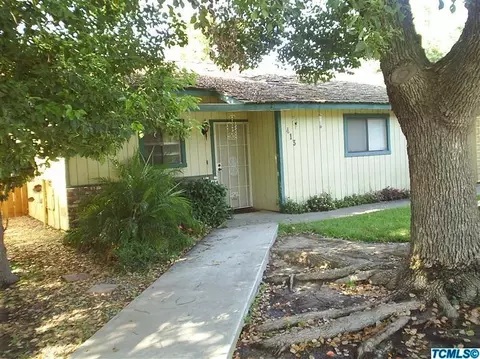 409 E Roosevelt Ave, Tulare, CA 93274 photo 12