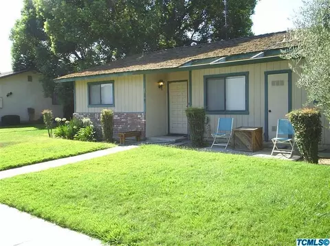 409 E Roosevelt Ave, Tulare, CA 93274 photo 1