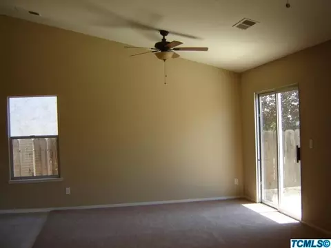 1919 E Roosevelt Ct, Visalia, CA 93292 photo 7
