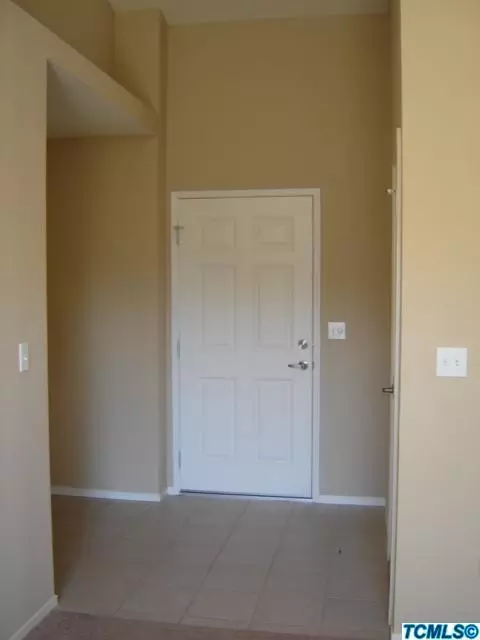 1919 E Roosevelt Ct, Visalia, CA 93292 photo 9
