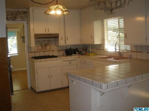 435 S E St, Exeter, CA 93221 photo 5