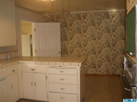 435 S E St, Exeter, CA 93221 photo 6
