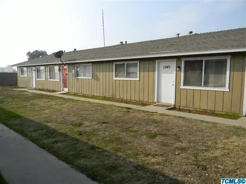1545 E Douglas Ave, Visalia, CA 93292 photo 5