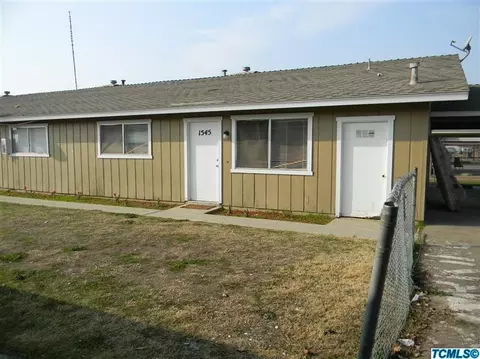 1545 E Douglas Ave, Visalia, CA 93292 photo 4