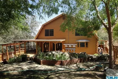 42105 S South Fork Dr, Three Rivers, CA 93271 photo 4