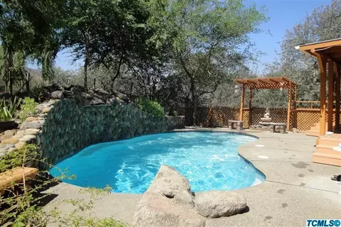 42105 S South Fork Dr, Three Rivers, CA 93271 photo 10