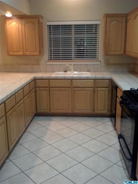3541 E Cecil Ct, Visalia, CA 93292 photo 7