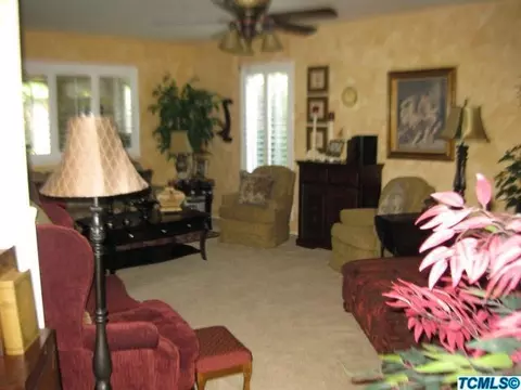 400 E Lois Ave, Tulare, CA 93274 photo 18