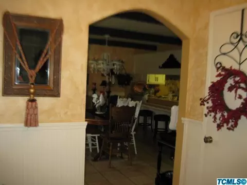 400 E Lois Ave, Tulare, CA 93274 photo 7
