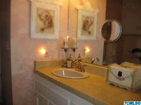 400 E Lois Ave, Tulare, CA 93274 photo 25