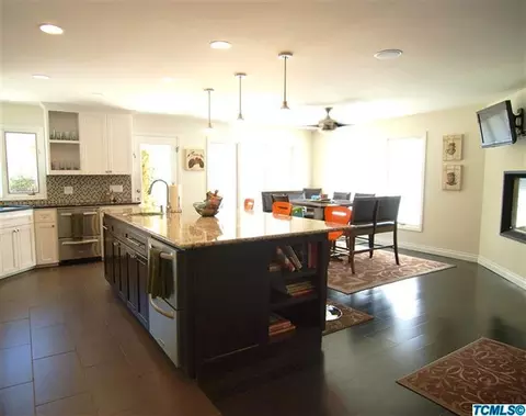 1342 Rocky Hill Dr, Exeter, CA 93221 photo 8
