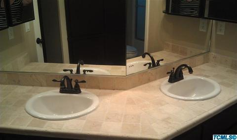 1612 E Castleview Ave, Visalia, CA 93292 photo 8