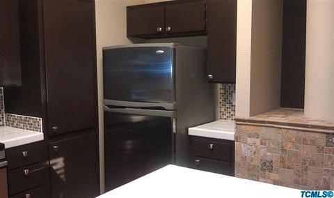 1612 E Castleview Ave, Visalia, CA 93292 photo 4