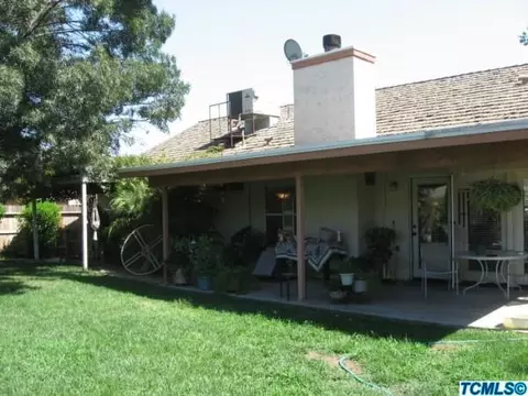 634 E Vine Ct, Visalia, CA 93292 photo 20