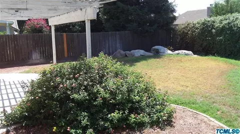 3817 E Howard Ave, Visalia, CA 93292 photo 27