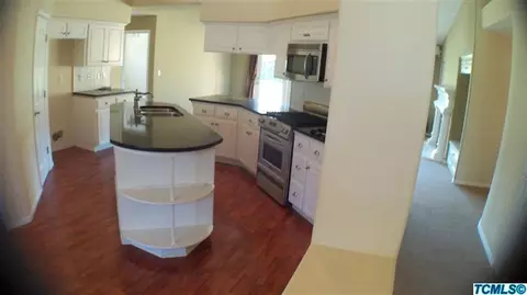 3817 E Howard Ave, Visalia, CA 93292 photo 5
