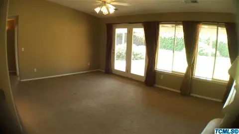 3817 E Howard Ave, Visalia, CA 93292 photo 10