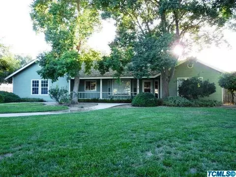 733 S Anderson Rd, Exeter, CA 93221 photo 2
