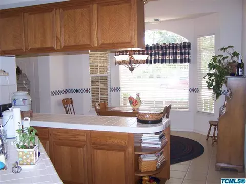 3940 E Iris Ct, Visalia, CA 93292 photo 15