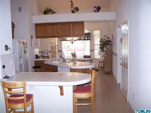 3940 E Iris Ct, Visalia, CA 93292 photo 17