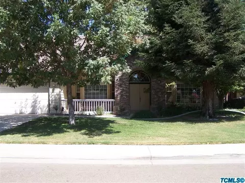 3940 E Iris Ct, Visalia, CA 93292 photo 8