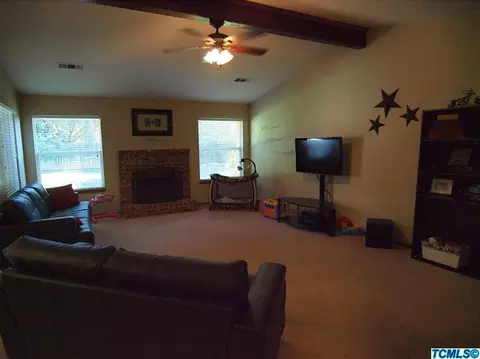 421 Benjamin Ct, Exeter, CA 93221 photo 3