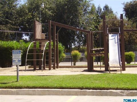 2040 E Beech Ave, Visalia, CA 93292 photo 5