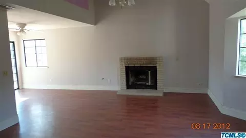 2312 Stuart Ave, Clovis, CA 93611 photo 2
