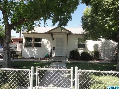 529 W Firebaugh Ave, Exeter, CA 93221 photo 1