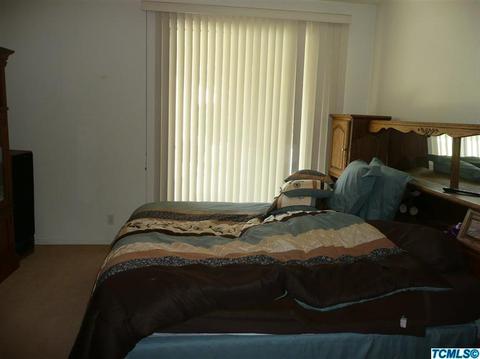732 E Ferguson Ave, Visalia, CA 93292 photo 5