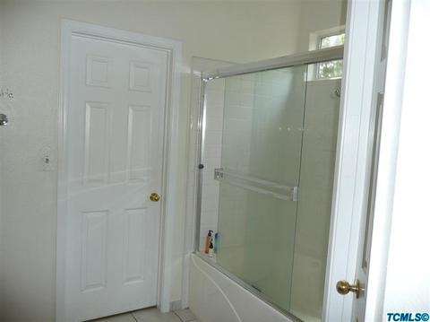 732 E Ferguson Ave, Visalia, CA 93292 photo 7