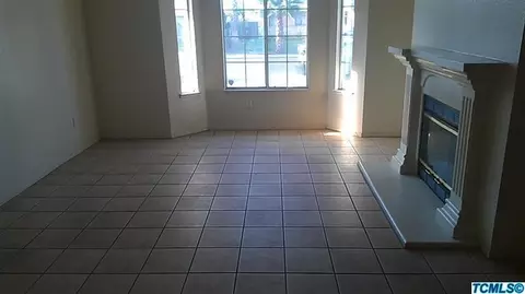 1622 6th Ave, Delano, CA 93215 photo 2