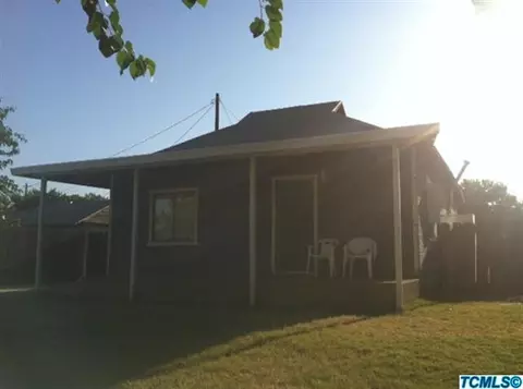 217 S Orange Ave, Exeter, CA 93221 photo 1