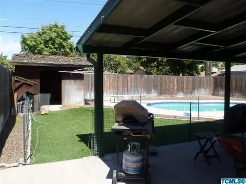 826 E Cypress Ave, Visalia, CA 93292 photo 26