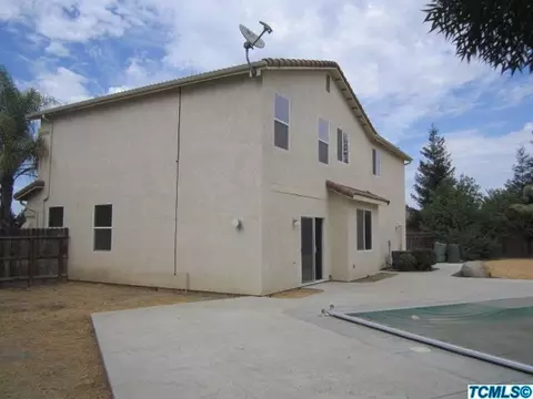 3849 E Hillcrest Ave, Visalia, CA 93292 photo 6