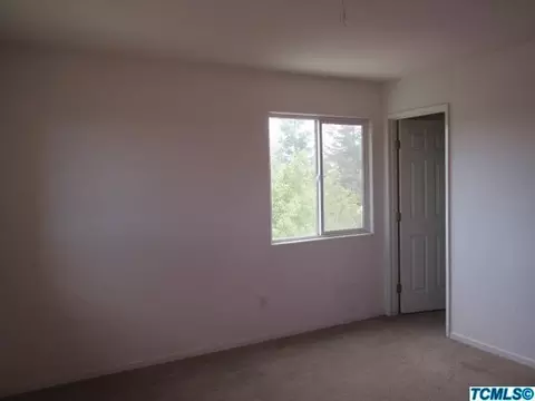 3849 E Hillcrest Ave, Visalia, CA 93292 photo 12