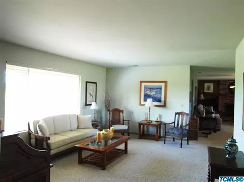 1848 E List Ave, Exeter, CA 93221 photo 3