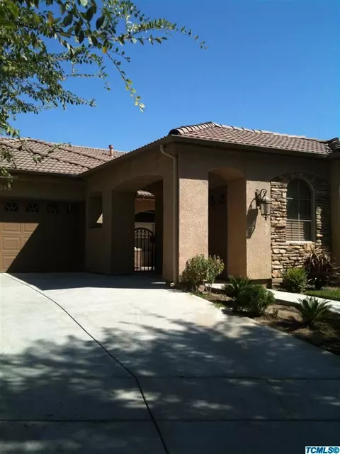 1348 E Mesa Ct, Visalia, CA 93292 photo 7