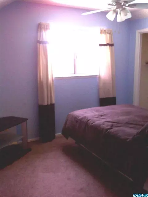 3136 W Beech Ave, Visalia, CA 93277 photo 14