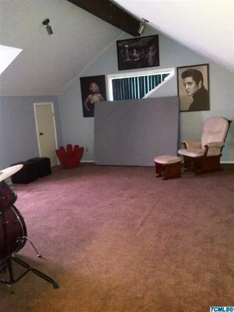 3136 W Beech Ave, Visalia, CA 93277 photo 9