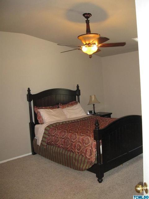 1714 E Mesa Ct, Visalia, CA 93292 photo 8