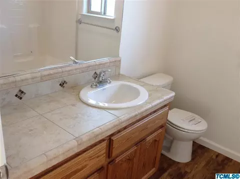 2031 N Charter Oak Ct, Visalia, CA 93292 photo 7