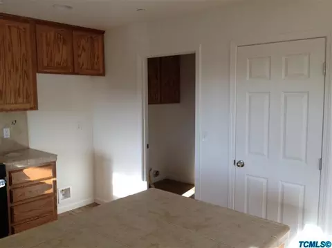 2031 N Charter Oak Ct, Visalia, CA 93292 photo 5