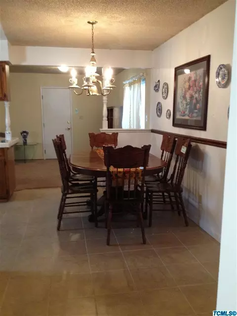 3114 E Laurel Ave, Visalia, CA 93292 photo 7